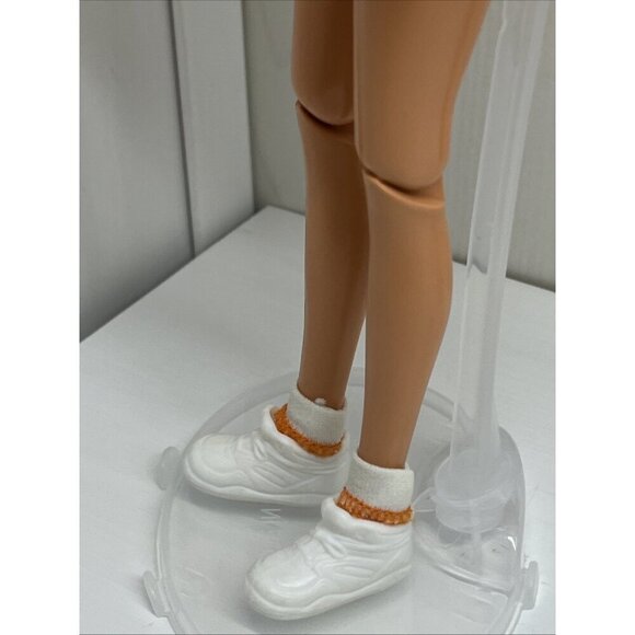 Vintage Barbie Texas University Cheerleader Doll #17792 1990's - Picture 10 of 14